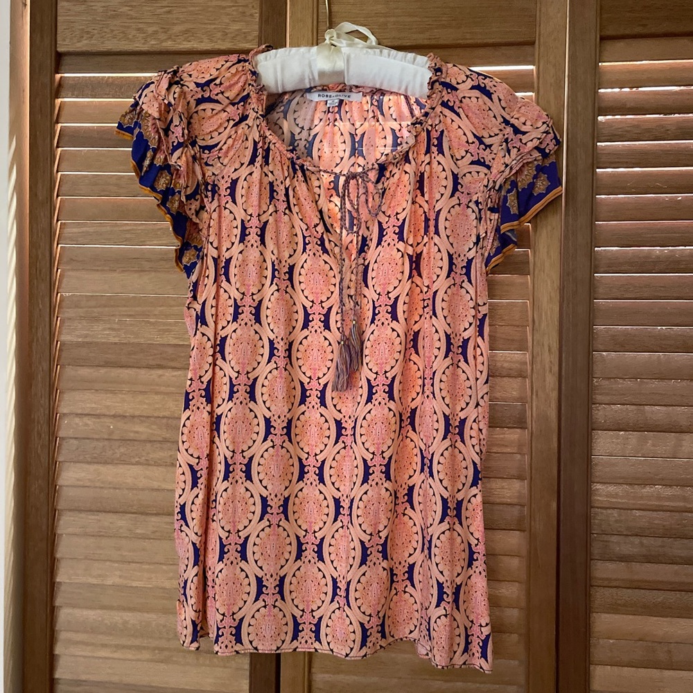 Rose & Olive Blouse EUC.